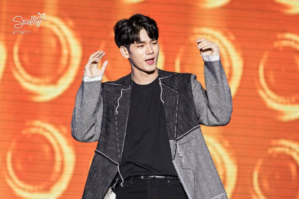 Ong Seong Wu, 사랑해요 (We Love You) – Eternity Tour in Singapore