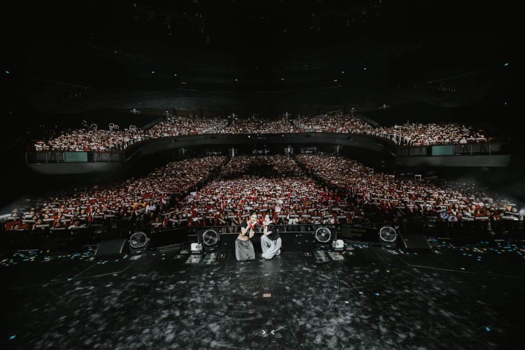POWER, POISE & HUMAN – RED VELVET’S IRENE & SEULGI STRIKE THE PERFECT BALANCE IN THEIR SINGAPORE TOUR
