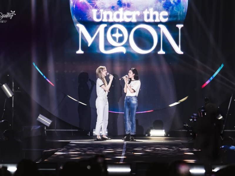LINGORM’S UNDER THE MOON FANMEET IN VIETNAM WAS CHAOS IN THE BEST WAY — NOW IT’S TIME FOR&nbsp;PARIS!